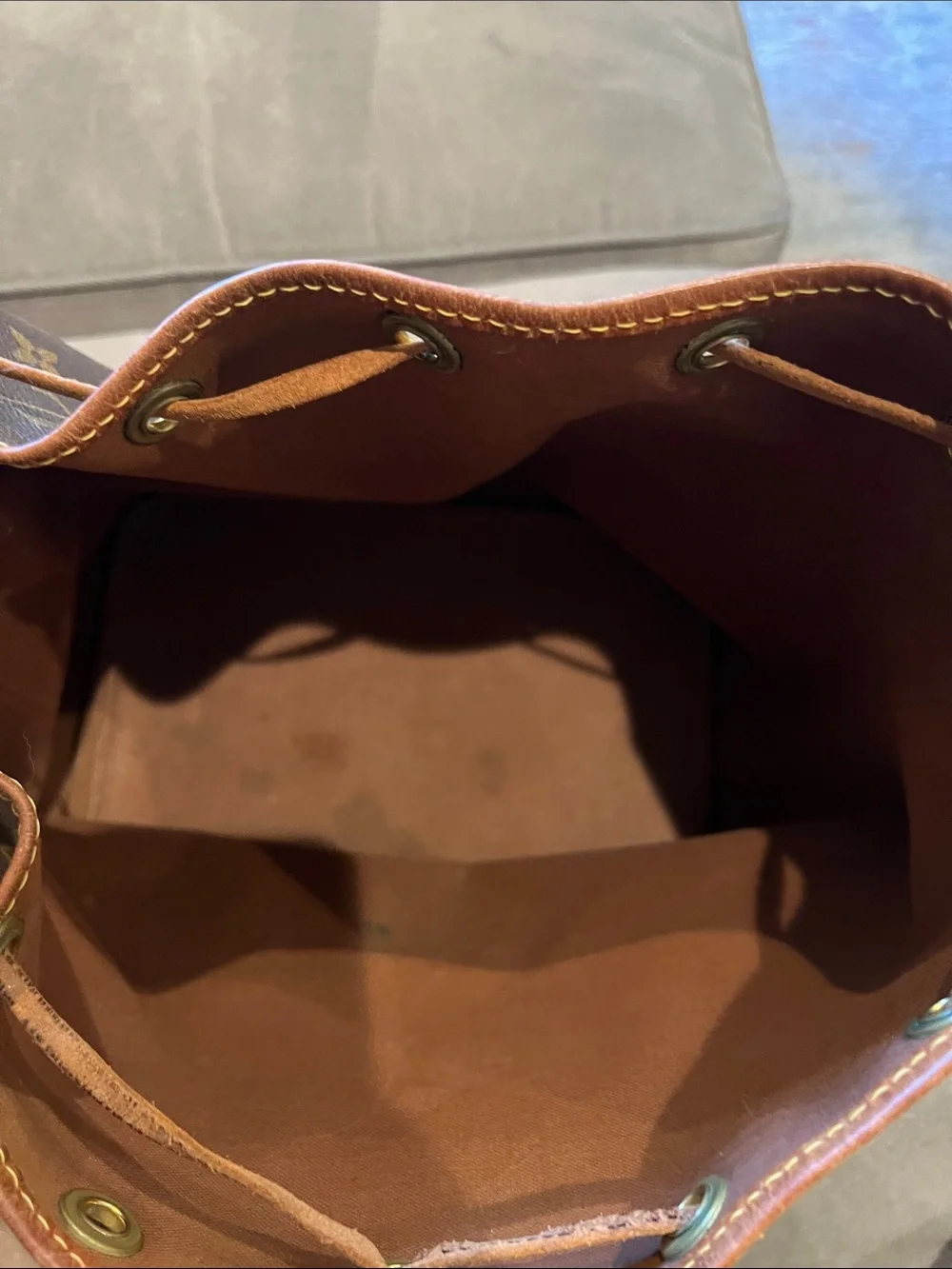 Louis Vuitton classic louis